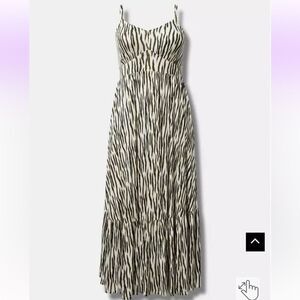 Torrid Black White Supersoft V-Neck Tiered Sleeveless Maxi Dress Event Party